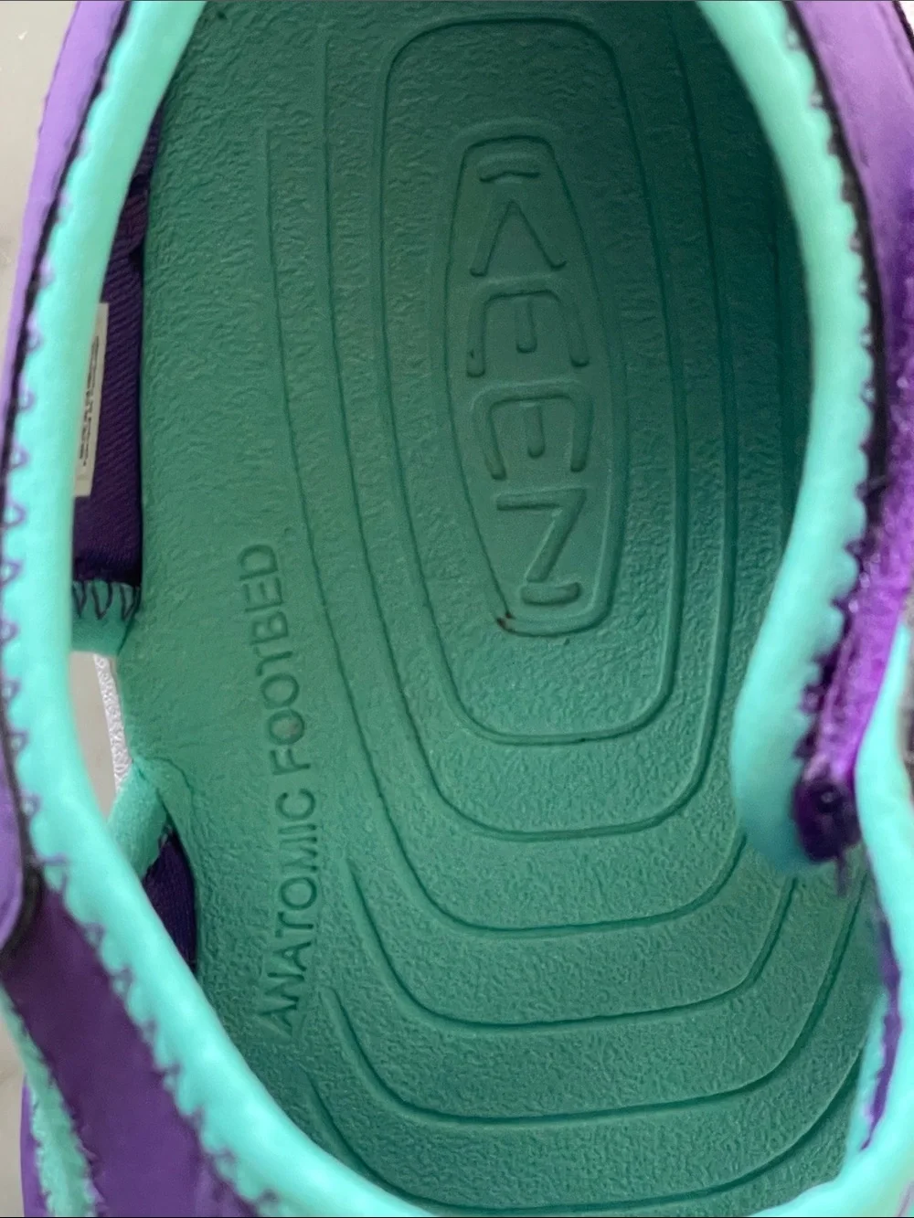 KEEN Kids' Stingray Closed Toe Water Sandal Shoe Purple/Cockatoo 3
